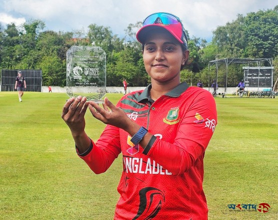 নিগার সুলতানার অপরাজিত অর্ধশতকে ত্রিদেশীয় সিরিজে বাংলাদেশের 